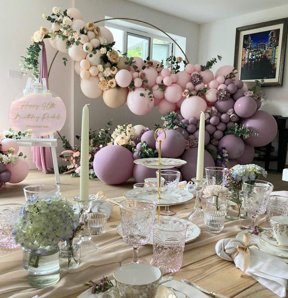 The Glitzy Balloon Company - Bespoke Balloon Styling