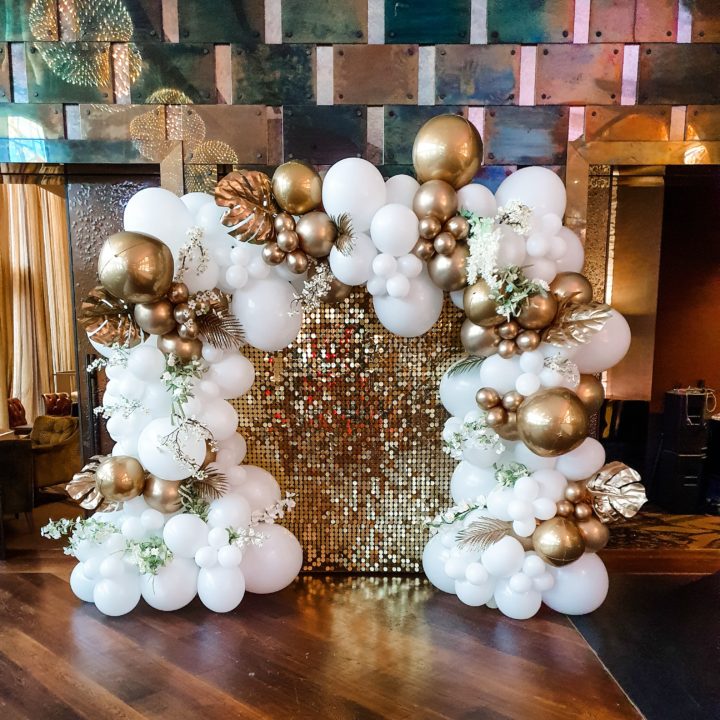 Shimmer Wall Hire - The Glitzy Balloon Company