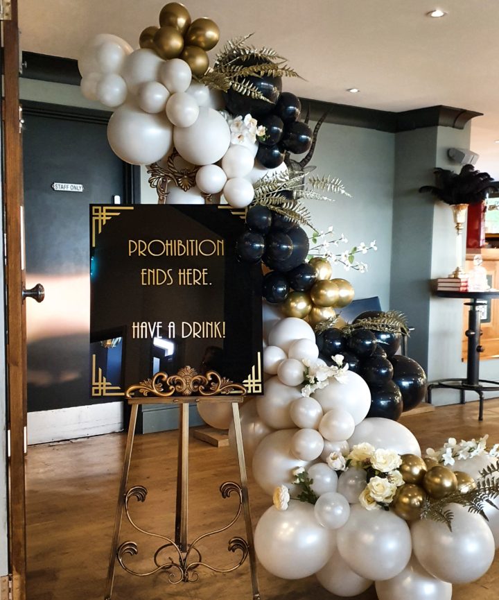 The Great Gatsby Themed Party - The Glitzy Balloon Company